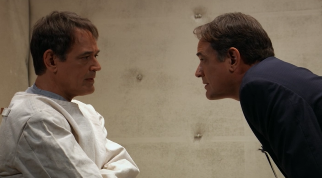 Ryan Chamberlain (Jon Lindstrom)