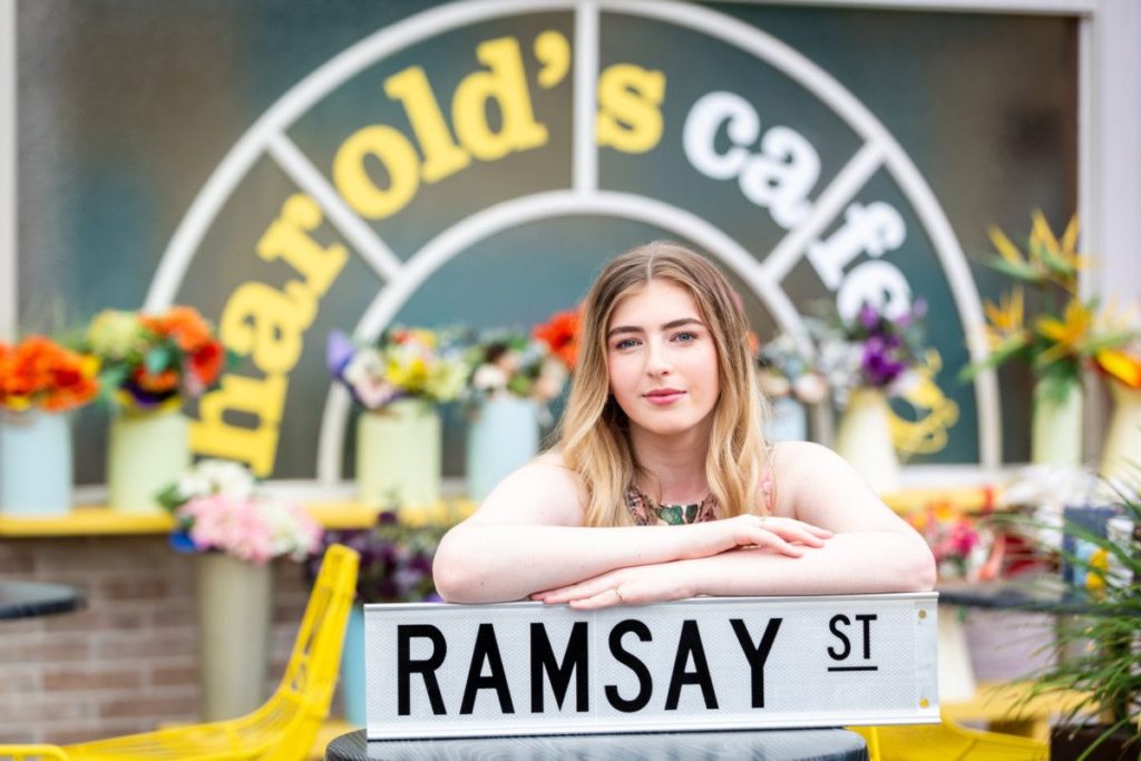Neighbours - Mackenzie Hargreaves (Georgie Stone)