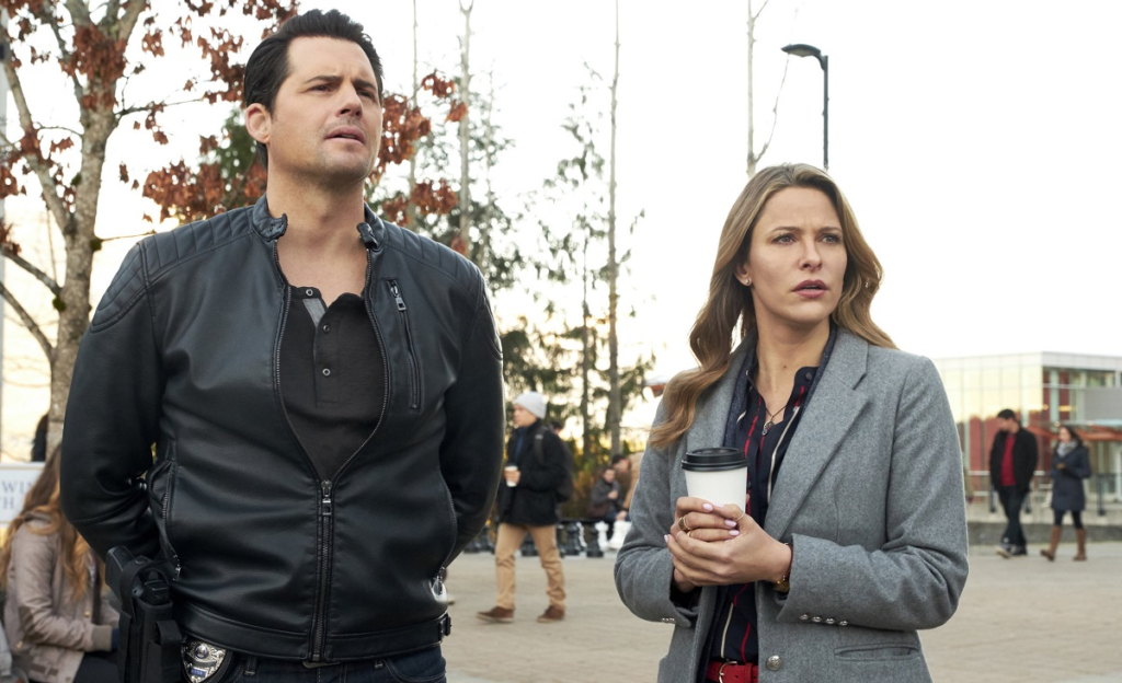 Hallmark Channel News: Jill Wagner (Amy Winslow) and Kristoffer Polaha (Travis Burke)