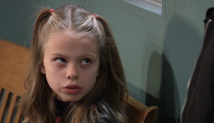 Charlotte Cassadine (Scarlet Fernandez)