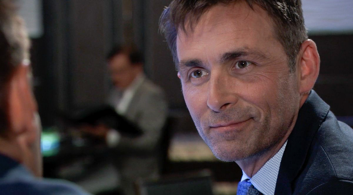 General Hospital Spoilers: Valentin Targets Hayden, Want Info About What's Special About Helena Painting