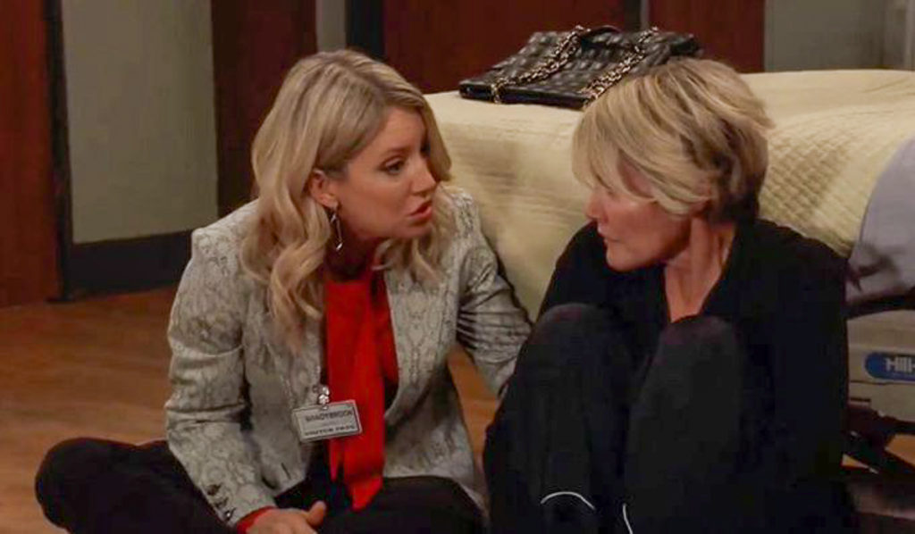 General Hospital Spoilers - Nina Reeves (Cynthia Watros) & Ava Jerome (Maura West) 