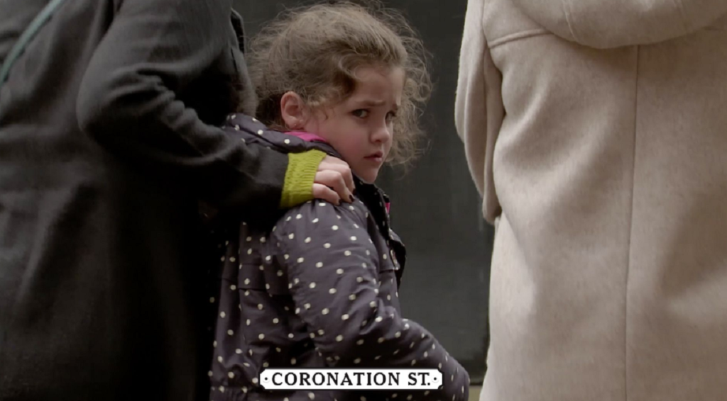 Coronation Street Spoilers: Gary’s Troubles Multiply as Evelyn Tries to Warn Fiz About Evil Jade