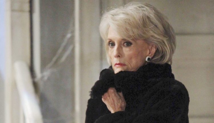 General Hospital: Helena Cassadine (Constance Towers)