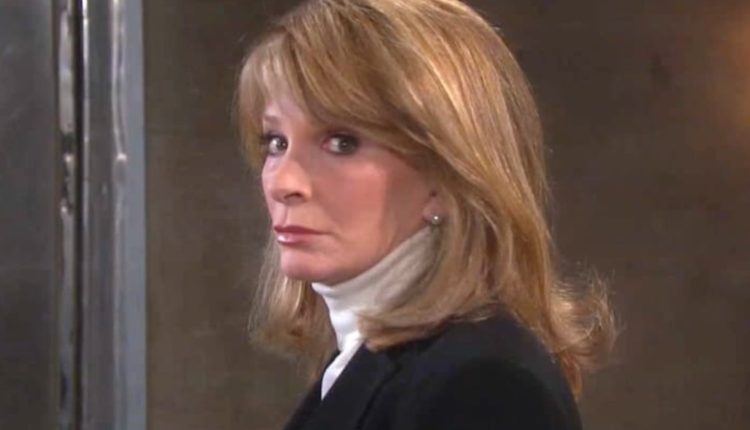 Days of Our Lives : Hattie Adams/Marlena Evans (Deidre Hall)