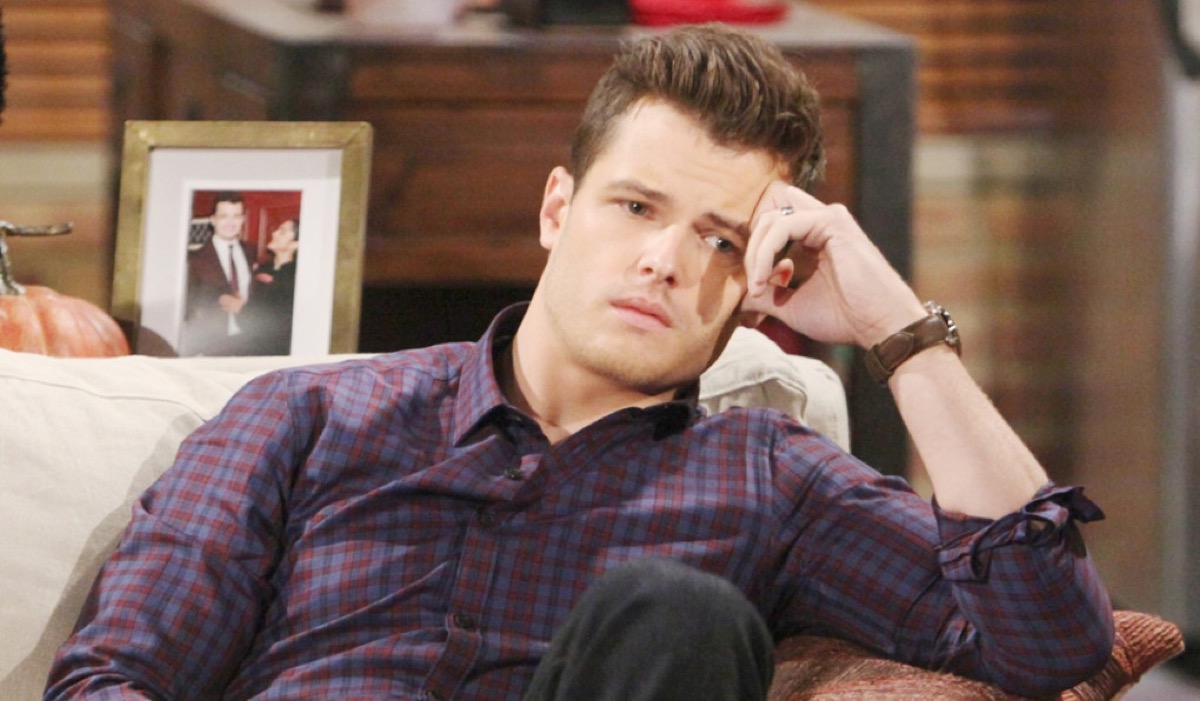 The Young and the Restless: Kyle Abbott (Michael Mealor)