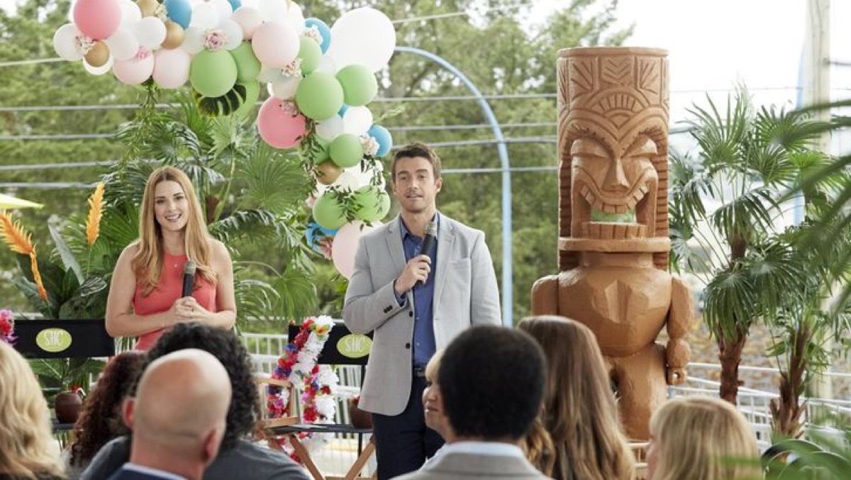 Hallmark Channel News: First Preview For 'Love In Store' Released, Find Out What To Expect