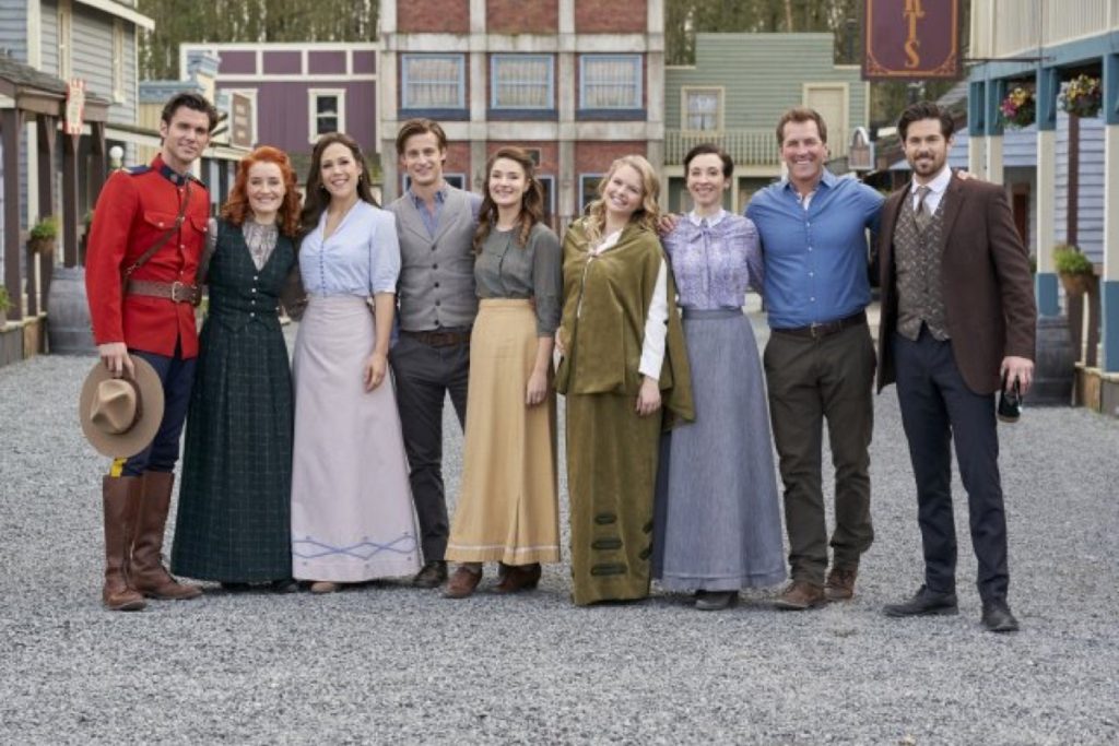 Hallmark Channel News: New Teaser Trailer For Season 7 Of ‘When Calls the Heart’