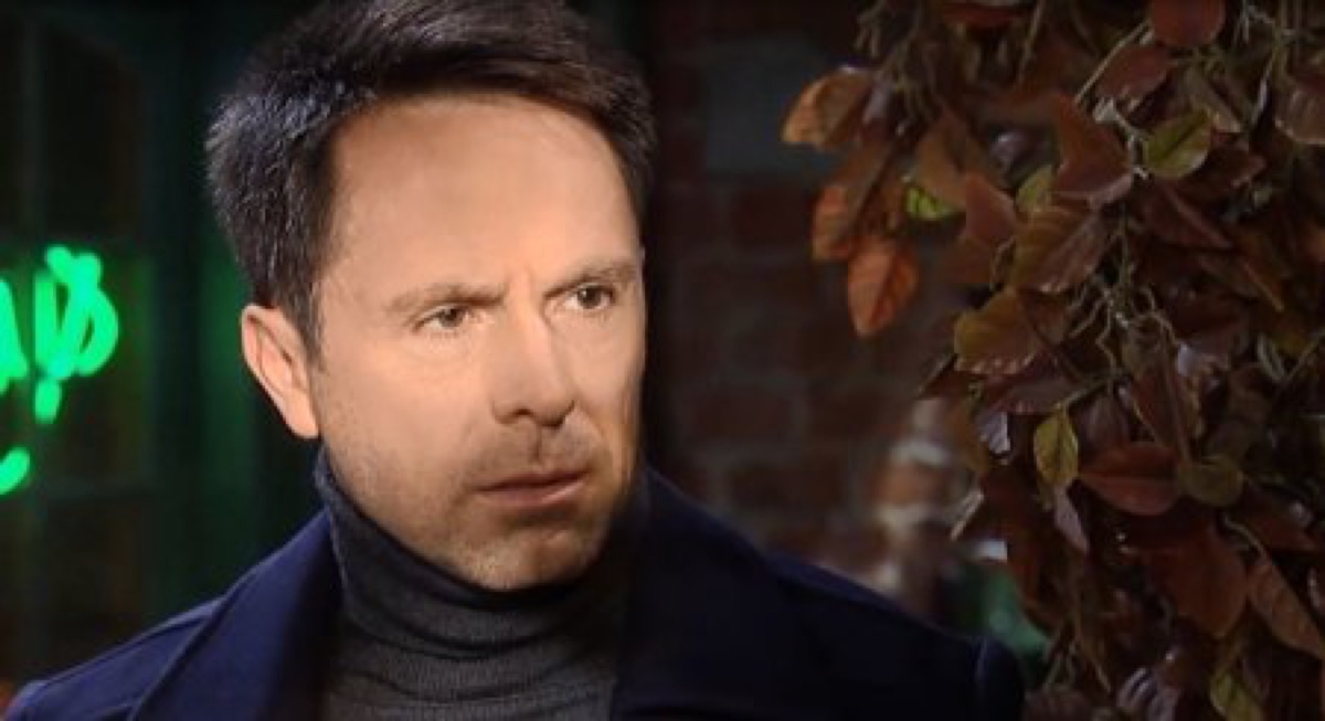 General Hospital: Julian Jerome (William deVry)