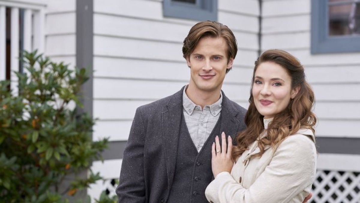 Hallmark Channel News: When Calls the Heart Hits Highest Ratings For Season Premiere Episode