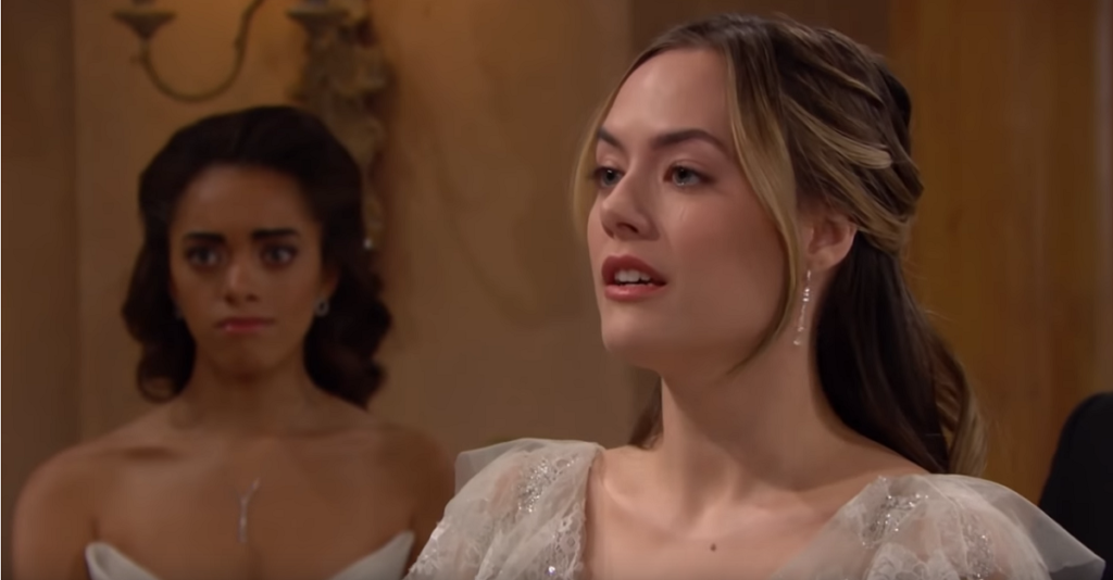 B&B Annika Noelle as Hope Logan