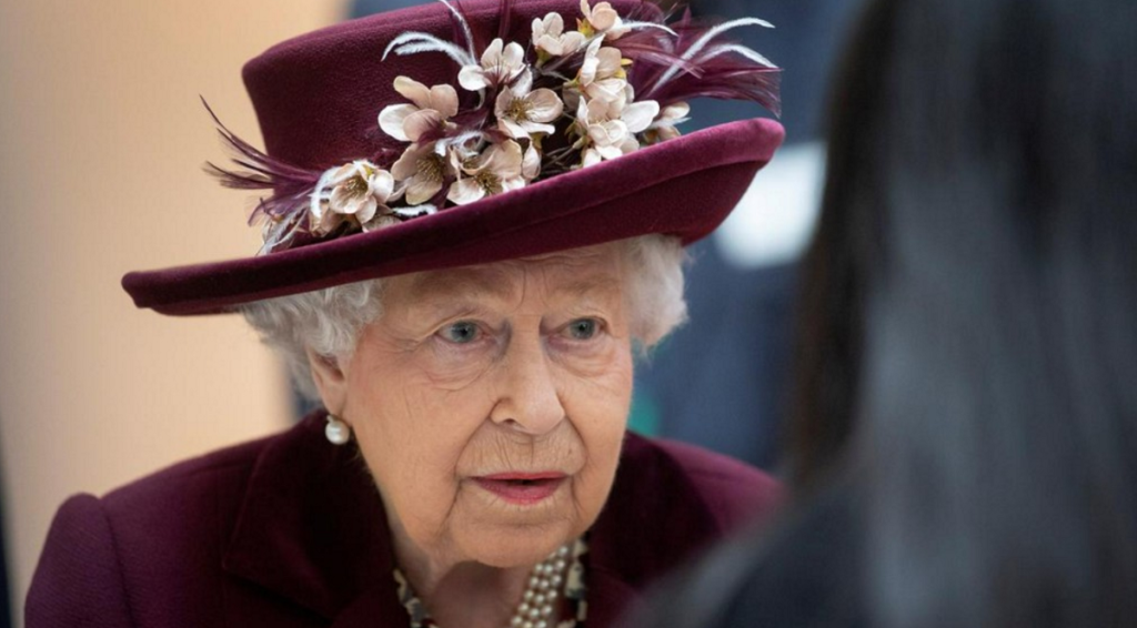 Queen Elizabeth To Self-Quarantine For 4 Months?