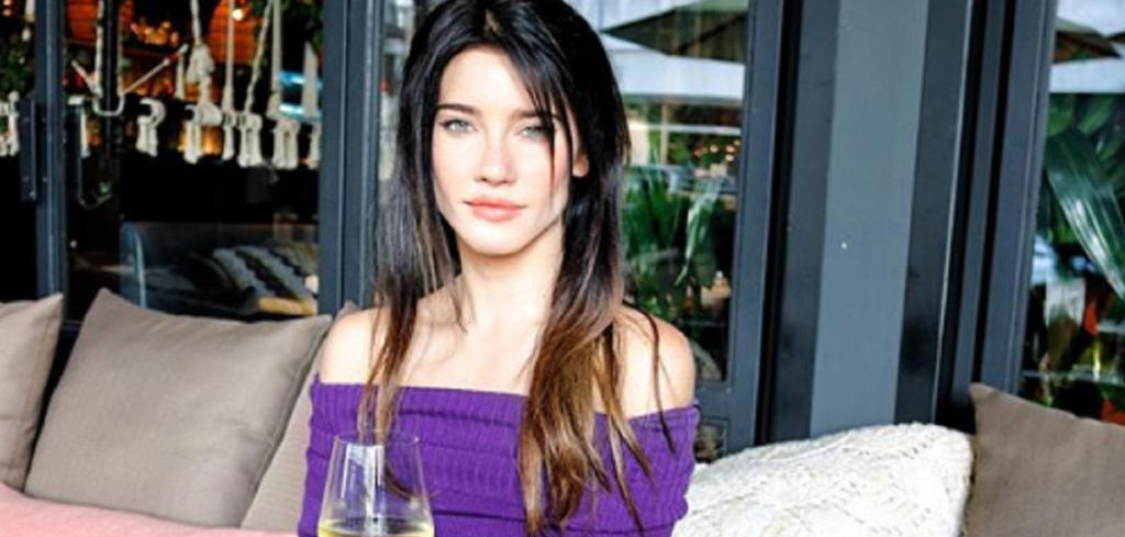 The Bold And The Beautiful Spoilers: Jacqueline MacInnes Wood Sings In Solidarity With Italy Amid COVID-19 Crisis