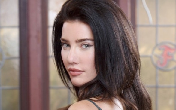 Bold And The Beautiful Spoilers: Jacqueline MacInnes Wood Picks Up Amazing New Skills During COVID-19