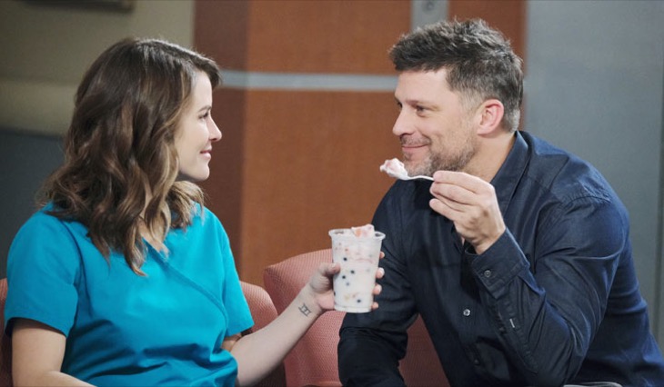 Days of Our Lives: Sarah Horton (Linsey Godfrey) and Eric Brady (Greg Vaughn)