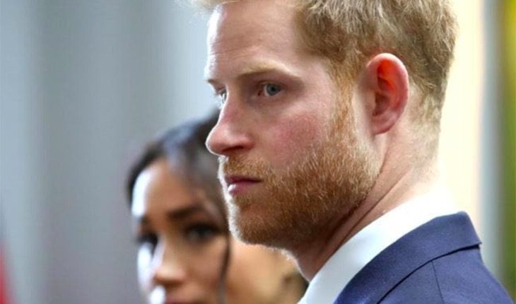 Prince-harry-unhappy1