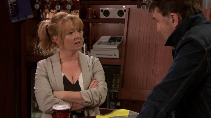 Coronation Street Spoilers: Jenny Faces Scott Alone - Johnny Refuses To Come Home