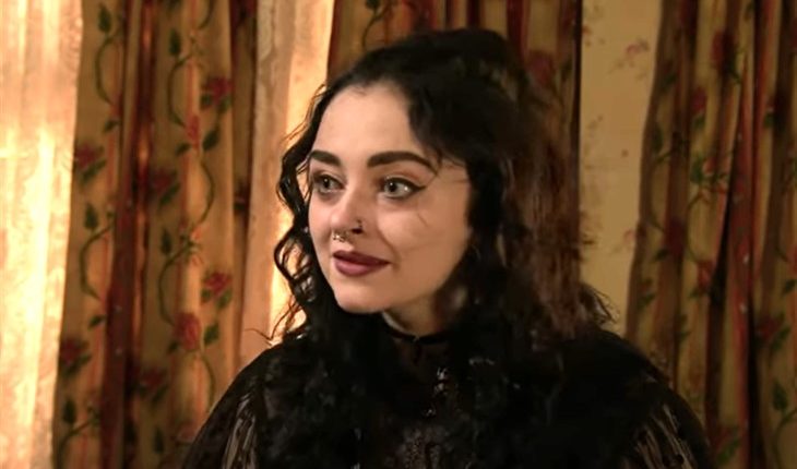 Coronation Street: Nina Lucas (Mollie Gallagher) 