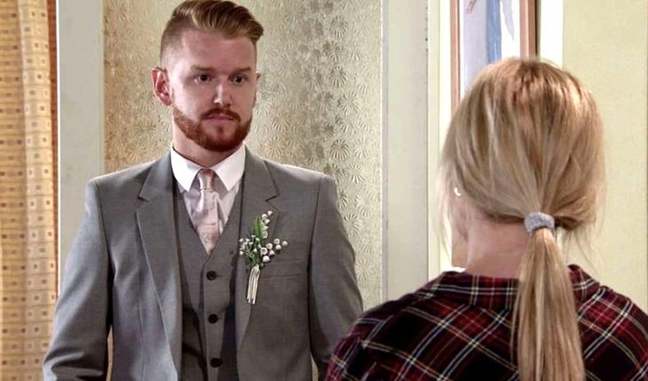 Coronation Street: Sarah Barlow (Tina O'Brien), Gary Windass (Mikey North) 