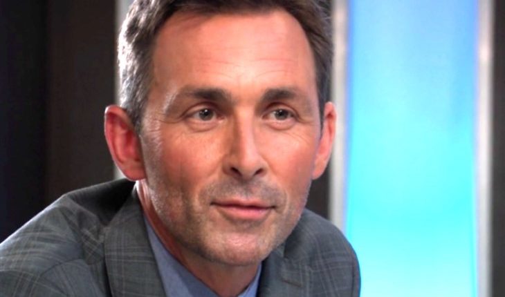 General Hospital – Valentin Cassadine (James Patrick Stuart) (730 x 521)