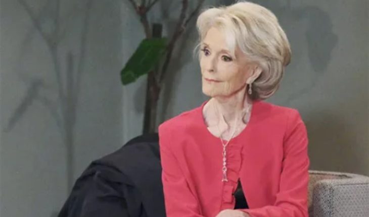 General Hospital – Helena Cassadine (Constance Towers)