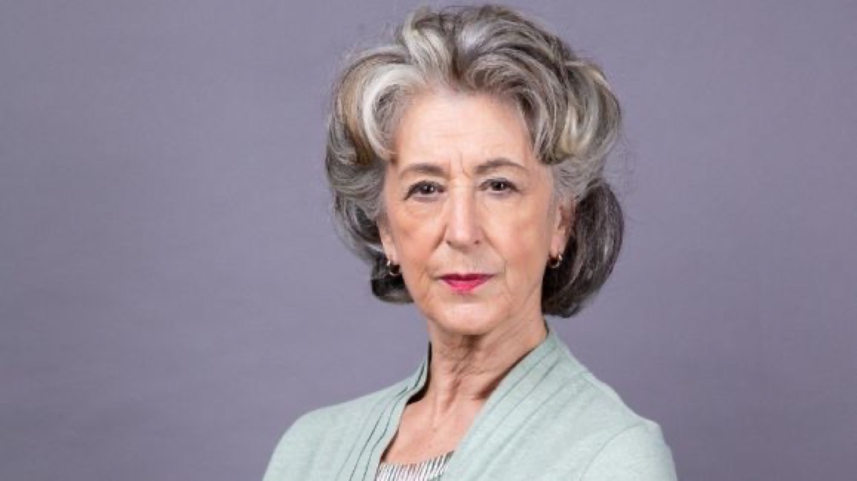 Coronation Street Spoilers: More Evelyn Plummer! Dame Maureen Lipman Signs Contract Until 2021