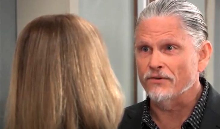 General Hospital – Cyrus Renault (Jeff Kober) Laura Collins (Genie Frances)