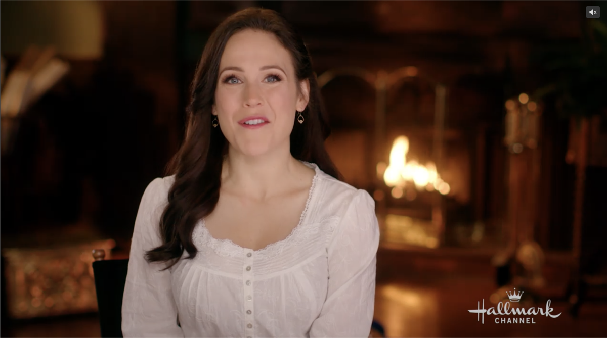 When Calls The Heart Season 8 Spoilers: Erin Krakow Shares Christmas Video Tease, Special Gift For Hearties