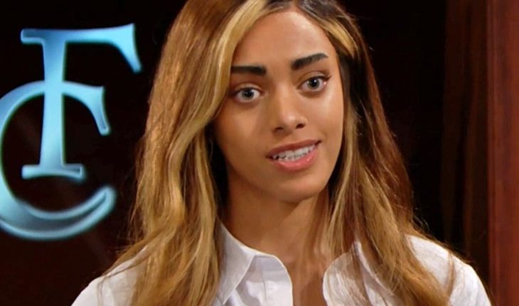 Zoe Buckingham (Kiara Barnes)