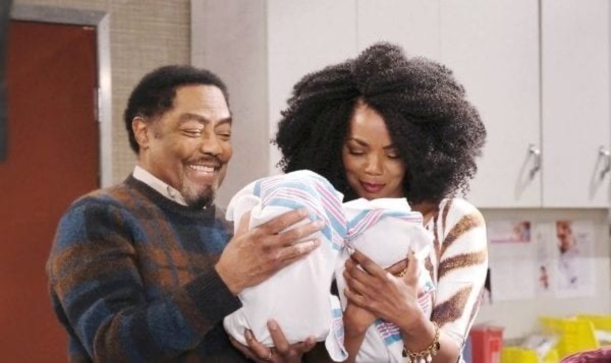 Days of Our Lives Spoilers And Recap Thursday, December 24: Lani’s Twins Are Born - Joey Takes A Job In Seattle