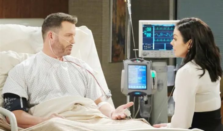 Days Of Our Lives – Chloe Lane (Nadia Bjorlin)Brady Black (Eric Martsolf)