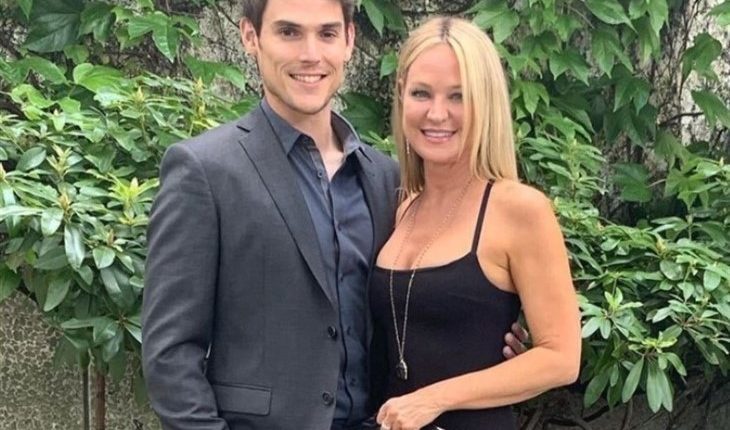 The Young And The Restless – Sharon Case (Sharon Newman) Mark Grossman (Adam Newman) )