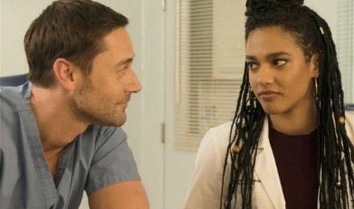 New Amsterdam Ryan Eggold – Max & Helen