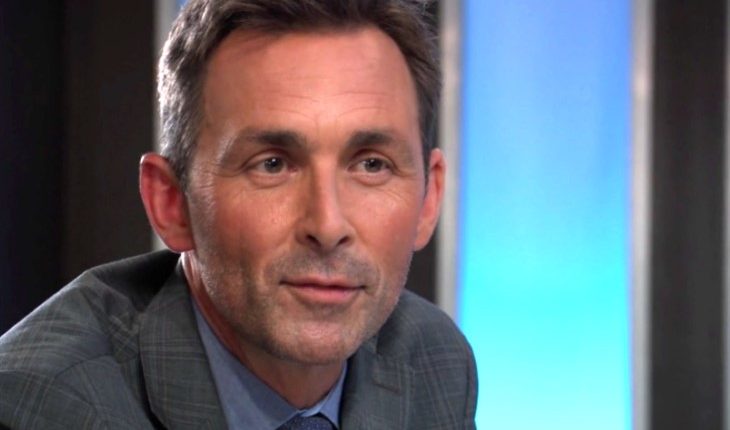 General Hospital – Valentin Cassadine (James Patrick Stuart)