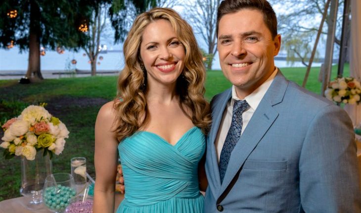 Hallmark Channel -Kavan Smith, Pascale Hutton