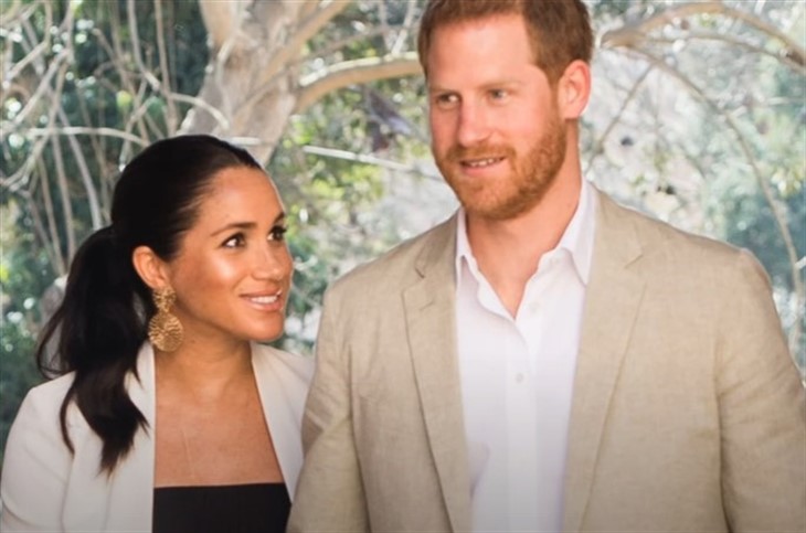 Royal Family News: Royal Aides Want Prince Harry And Meghan Markle To Give Up Their Titles