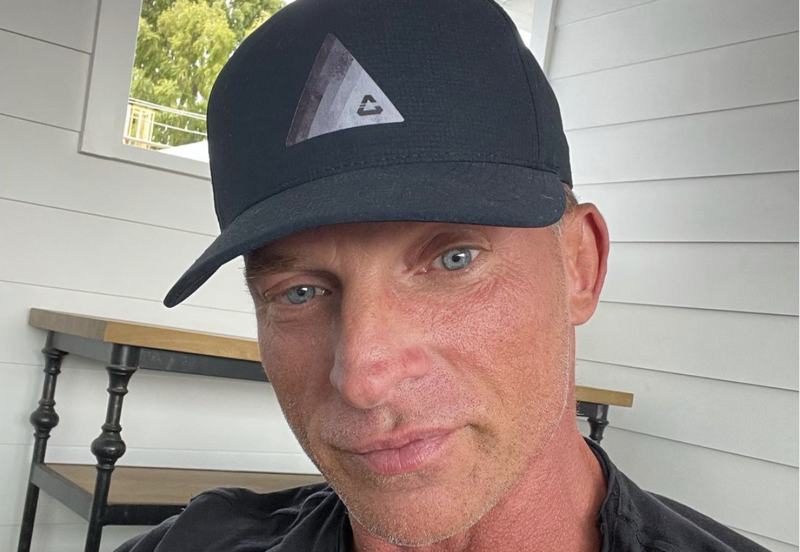 General Hospital Spoilers: Steve Burton Is an Excellent Putt Putt Instructor