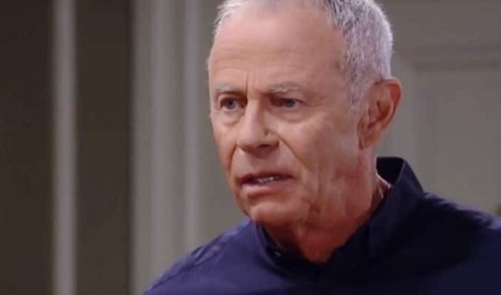 General Hospital – Robert Scorpio (Tristan Rogers)