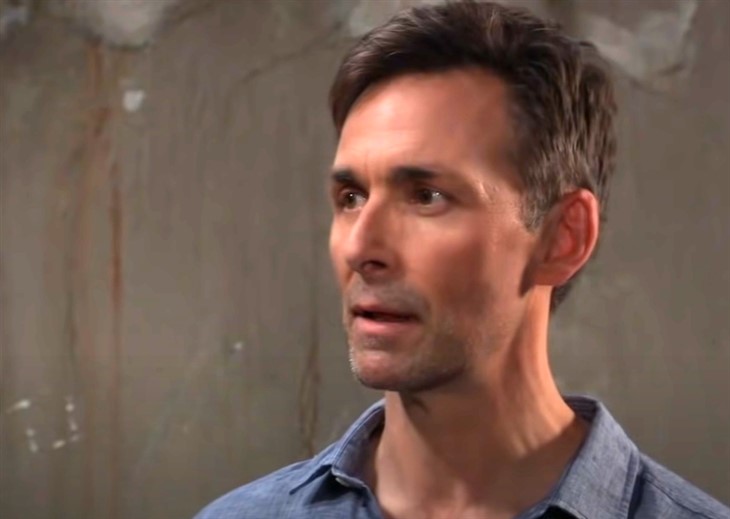 General Hospital; Valentin Cassadine (James Patrick Stuart). 