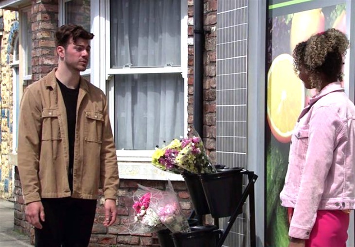 Coronation Street: Emma (Alexandra Mardell) Curtis Delamere’s (Sam Retford) 