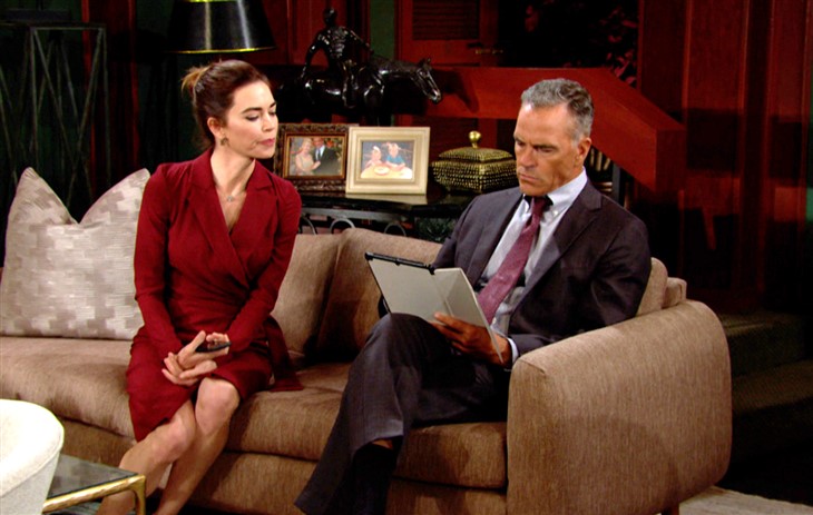 The Young And The Restless: Ashland Locke (Richard Burgi) Victoria Newman Locke (Amelia Heinle)