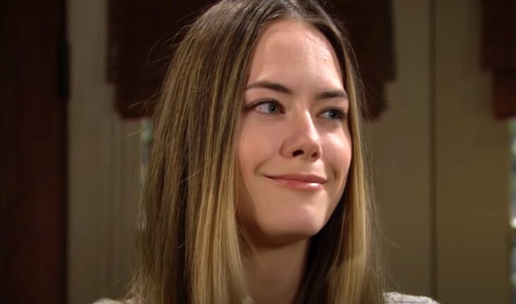 The Bold And The Beautiful – Hope Logan (Annika Noelle)