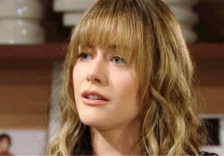 The Bold And The Beautiful Hope Spencer (Annika Noelle)