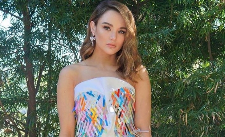 The Young And The Restless: Hunter King (Summer Newman Abbott)