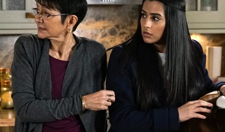 Coronation Street – Alya Nazir (Sair Khan) Yasmeen Nazir (Shelley King)