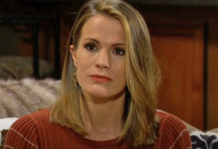 The Young And The Restless: Chelsea Lawson (Melissa Claire Egan)