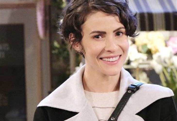 Days Of Our Lives: Sarah Horton (Linsey Godfrey)