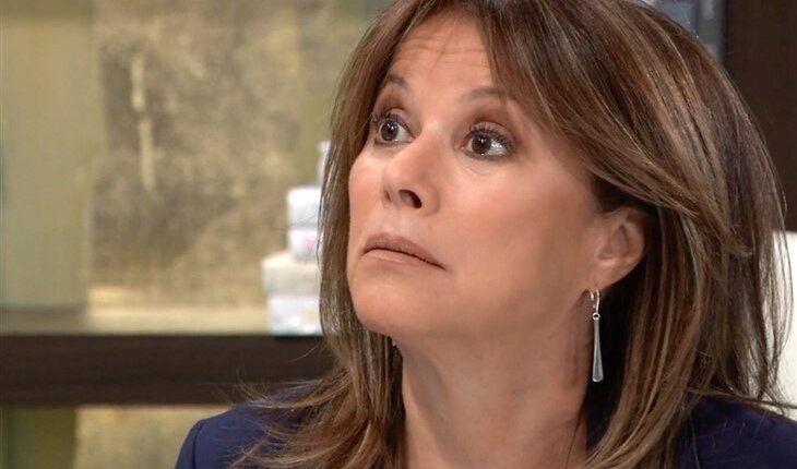 General Hospital – Alexis Davis (Nancy Lee Grahn)