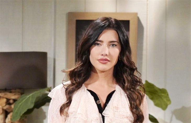 The Bold And the Beautiful: Steffy Forrester (Jacqueline MacInnes Wood