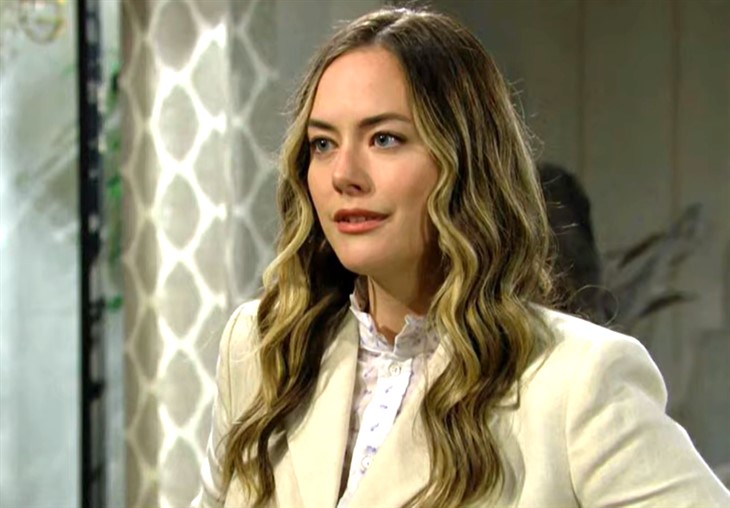 The Bold And The Beautiful: Hope Logan Spencer (Annika Noelle)